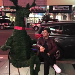 Meet your Posher, Jonathan